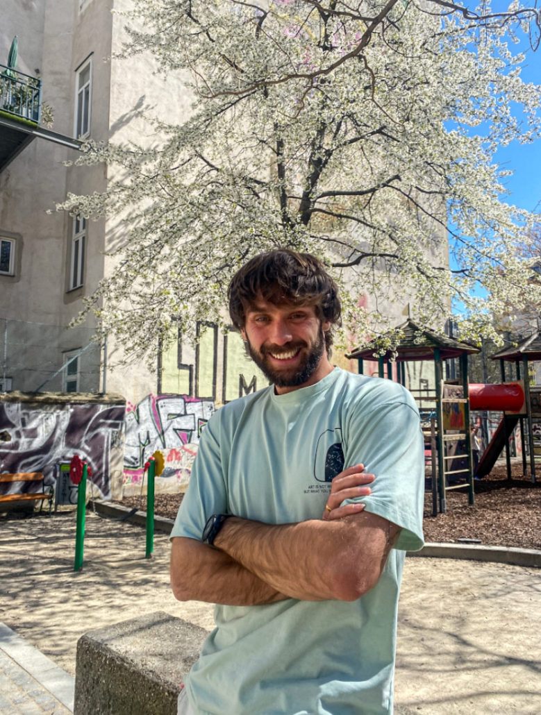 Cosmotaics Gründer Igor Luketina im Interview // SIA Gewinner 2023 // Social Impact Award Interview // Solarfarmen Ägypten // Wasser in der Wüste